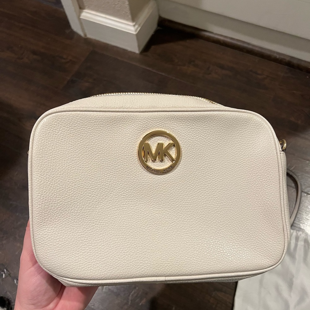 Michael Kors Crossbody
